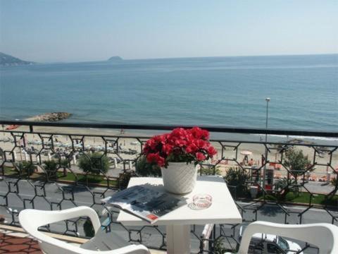Hotel Aquilia Laigueglia Exteriér fotografie